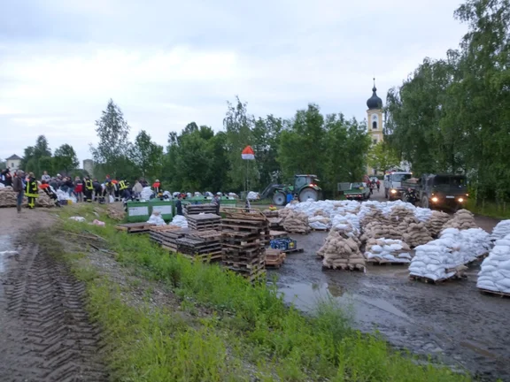 Hochwasser Osterhofen.png
